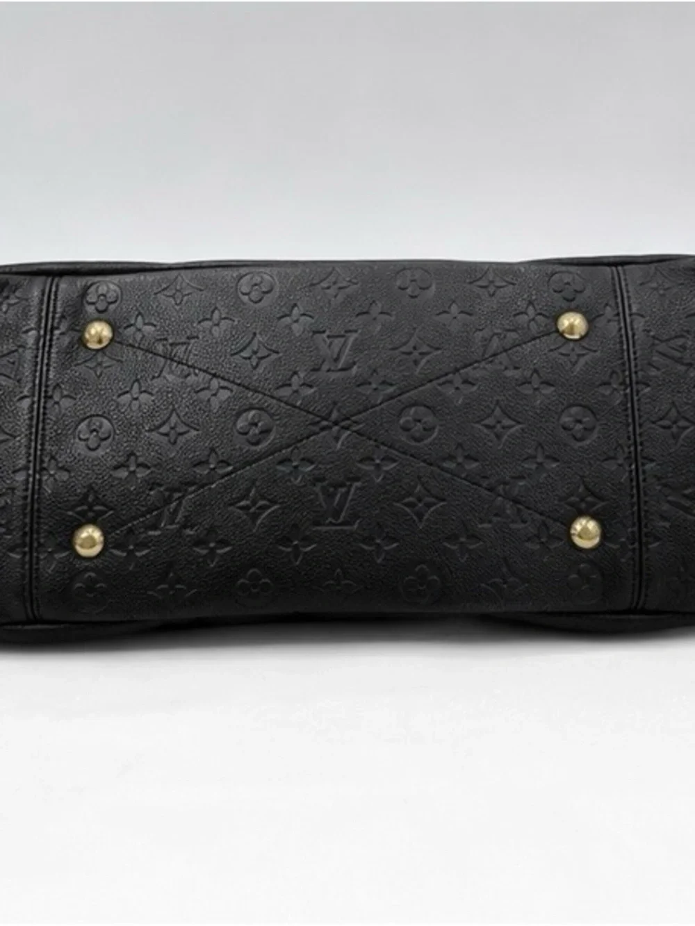 Louis Vuitton Artsy MM Empreinte Infini Leather Shoulder Bag Authentic - Picture 10 of 16